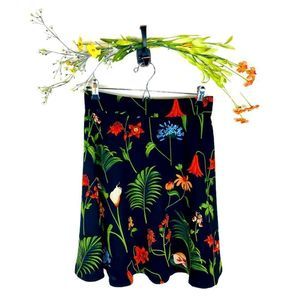 5 for $30 Ann Taylor Petites Floral Skirt Sz 2P Excellent